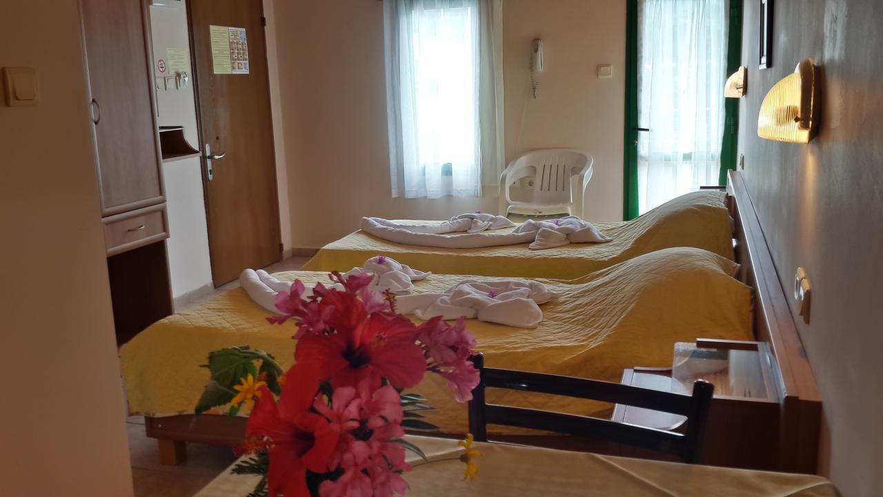 Avlu Apartments 1 İçmeler Bilik gambar