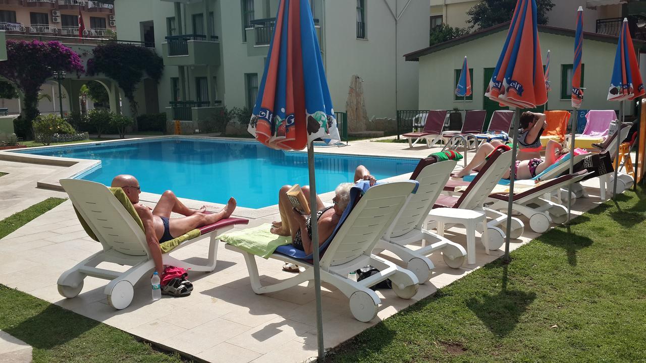 Avlu Apartments 1 İçmeler Luaran gambar