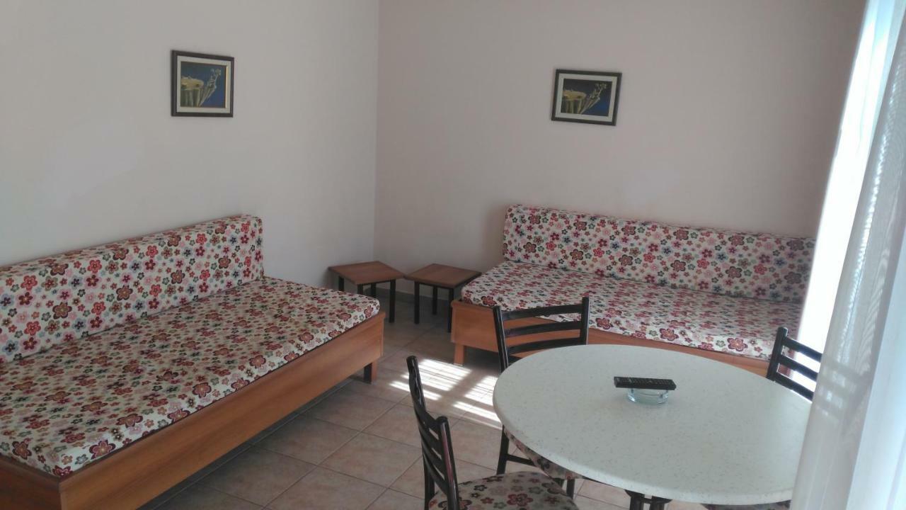 Avlu Apartments 1 İçmeler Luaran gambar